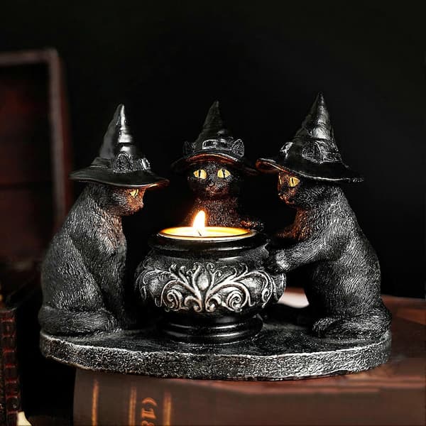 Svart katte-lysestake i harpiks med heksehatt til Halloween-dekorasjon Cat