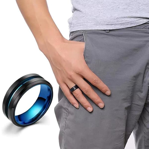 Enkelt smykke, roterende ring for menn i titan