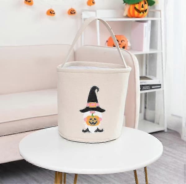 Vackra Halloween-godishinkar, korgar och väskor