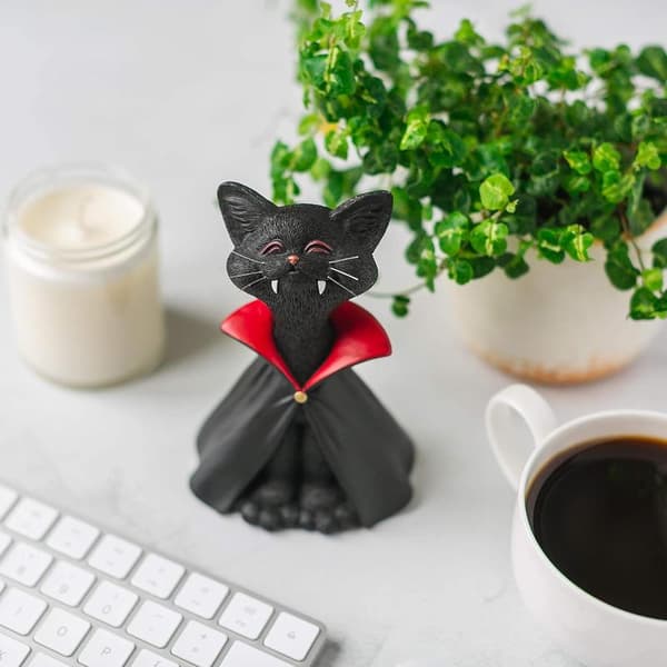 Vakker Svart Katt Vampyr Dracula Figur - Søtt Samleobjekt - H