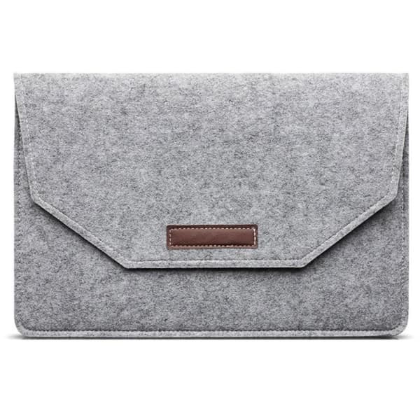 Laptopfodral i filtmaterial 17