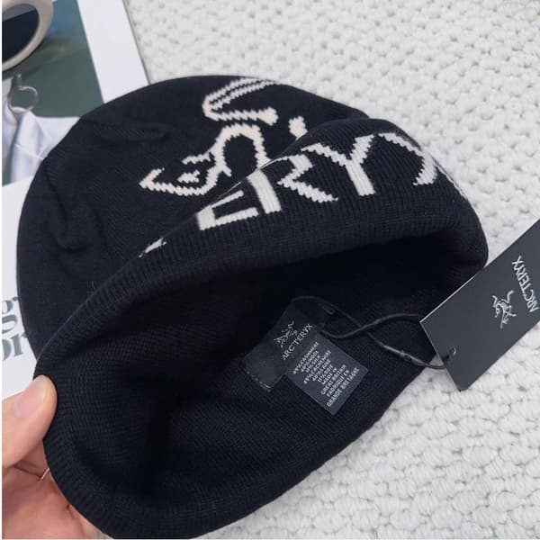 Arc'teryx Bird Word Toque Black Void Ullmössa Unisex Varm Vinter Black