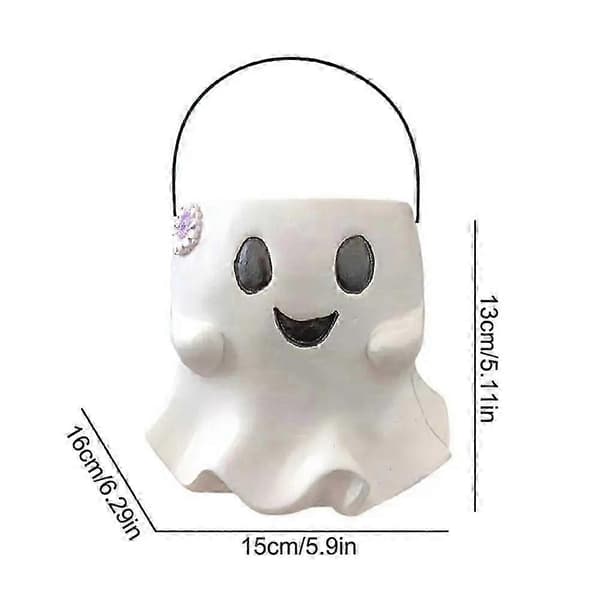 En Halloween-spøkelsesbøttevase og spøkelsesgodteribøtte til dekorasjon i døråpning, soverom og stue. White