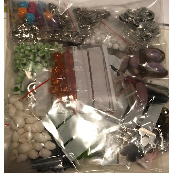 Storpack Pärlor 25 påsar mix som en julkalender