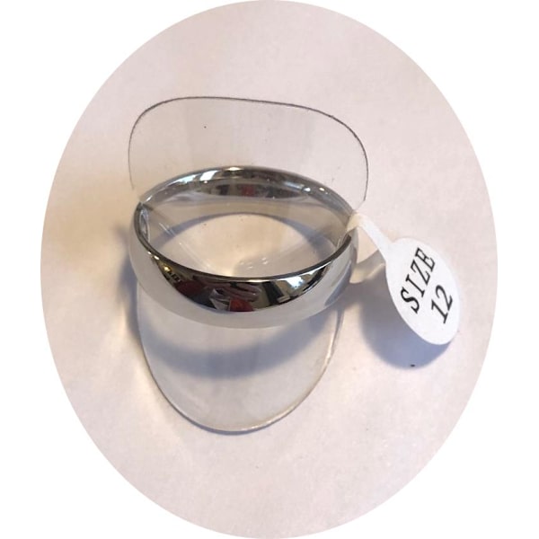 size 12 en enkel fin cirkel ring 22 mm