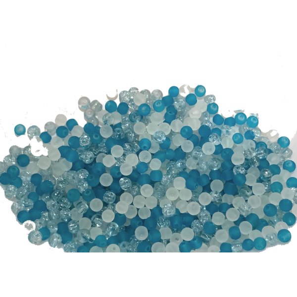 600 glaspärlor 4 mm blåvit mix