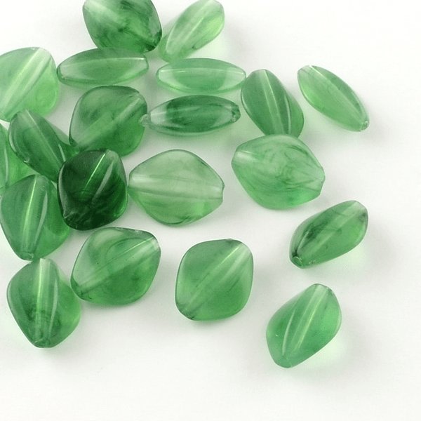 gröna 60 fina pärlor i akryl
