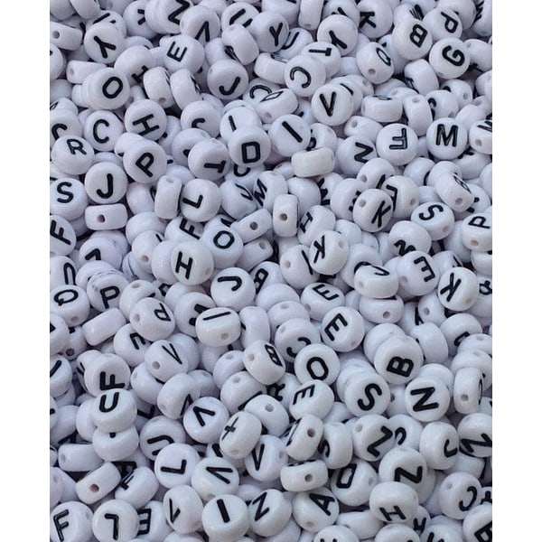 bokstavspärlor 210 pärlor vit pysselpärlor