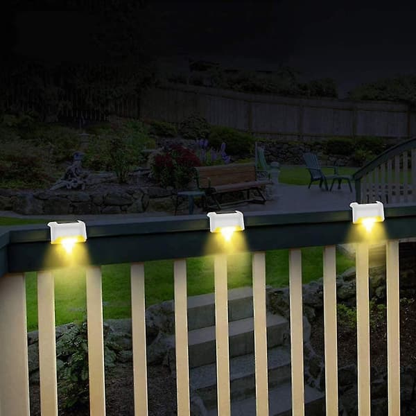 4-pack solcellslampor för däck LED solcellslampor vattentäta staketlampor för utomhussteg staket White Warm Light