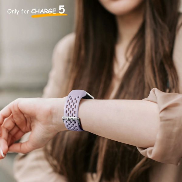 4-pak kompatibel med Fitbit Charge 5/Charge 6-bånd for kvinner og menn, pustende lufthull sportsarmbånd