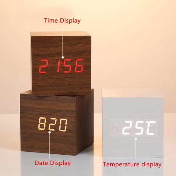 Vækkeur Træ Digitalt LED Display med Stemmestyring Temperatur Dato Tid