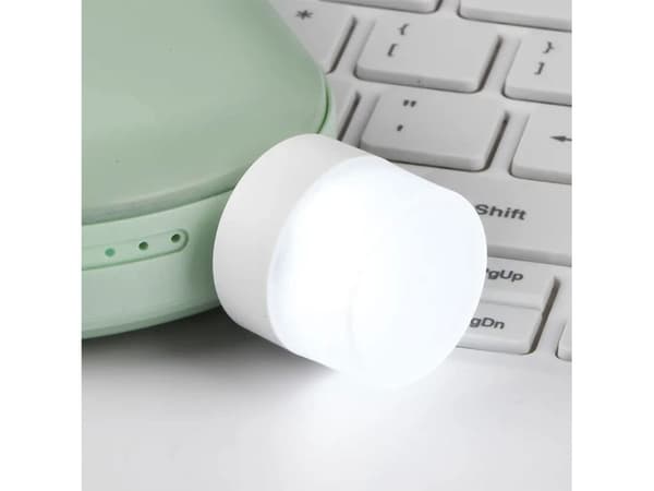USB-pluggbar Mini LED nattlampe, varm hvit, 4 stk -