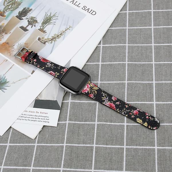 Fitbit Versa 2 / Fitbit Versa Lite watch , jossa pyöreä häntäsolki Black Skin Pink Flower