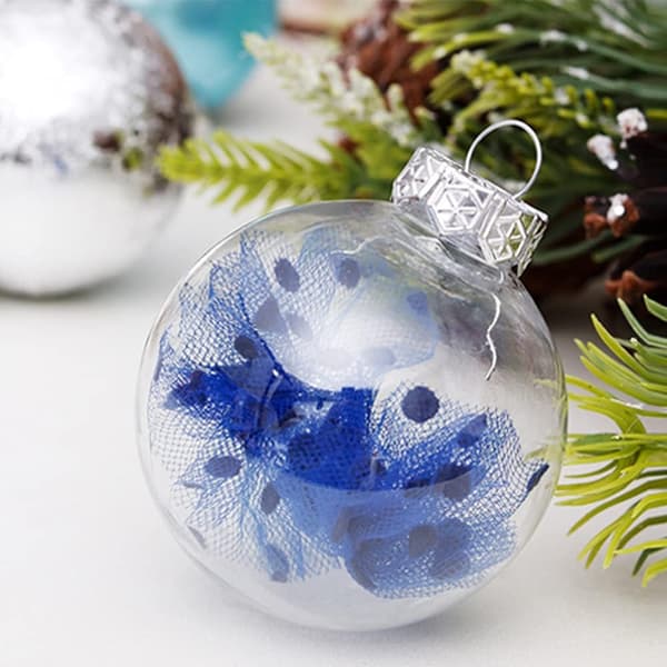 Okrossbara julkulor i plast, 6 cm (blå - 30 st)