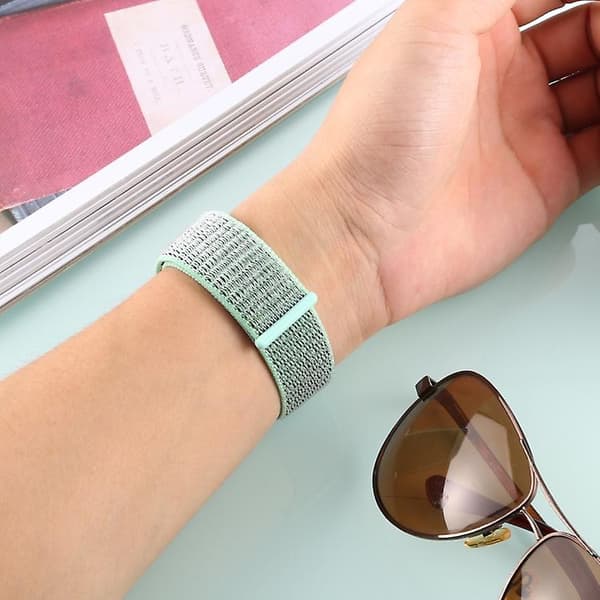 Til Fitbit Versa / Versa 2 Nylon urbånd med krog og løkke Green Gray