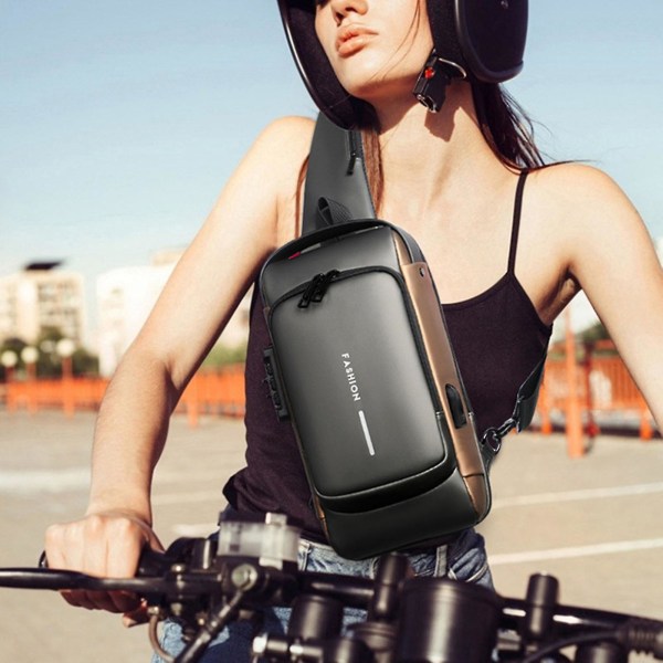 USB Charging Sport Sling Bag Hane Anti-Theft Bröstväska Med Lösenordslås Black