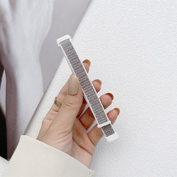 Til Fitbit Luxe Nylon Loop Strap Watch Band White