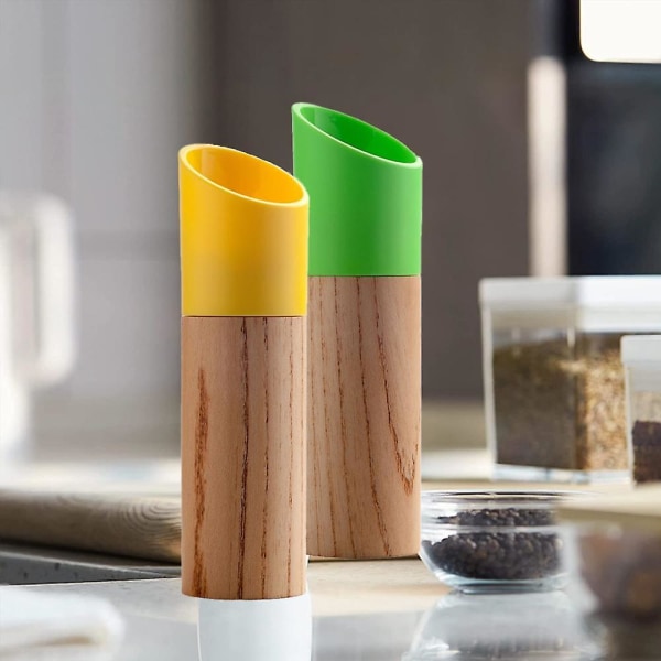 Suola- ja set, manuaalinen puupippurimylly ja suolamylly säädettävällä karkeudella yellow   green
