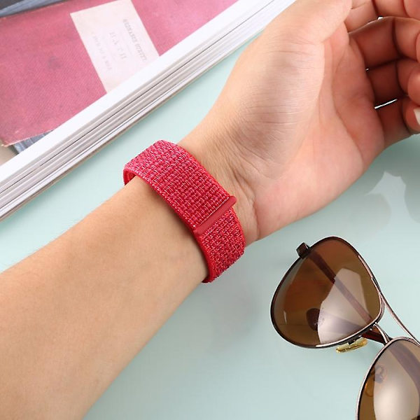 Fitbit Versa / Versa 2 nylon , jossa on koukku ja silmukkakiinnitys Red