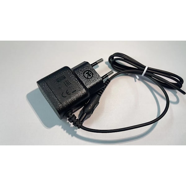 Epilatorin laturi Philips-laitteille BRL130 BRL140 BRL160 BRL170 BRL180 BRE620 BRE630 BRE634 BRE640 BRE650 BRE651 BRE652