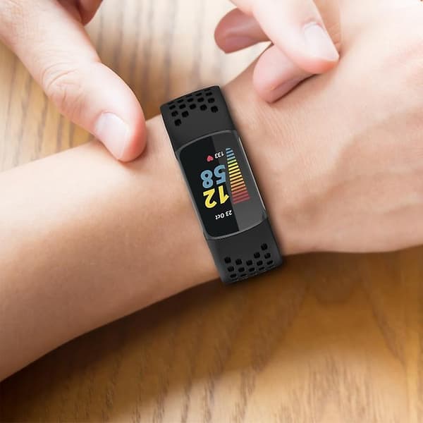 Til Fitbit Charge 5 monokromatisk åndbar silikone urrem Moon White