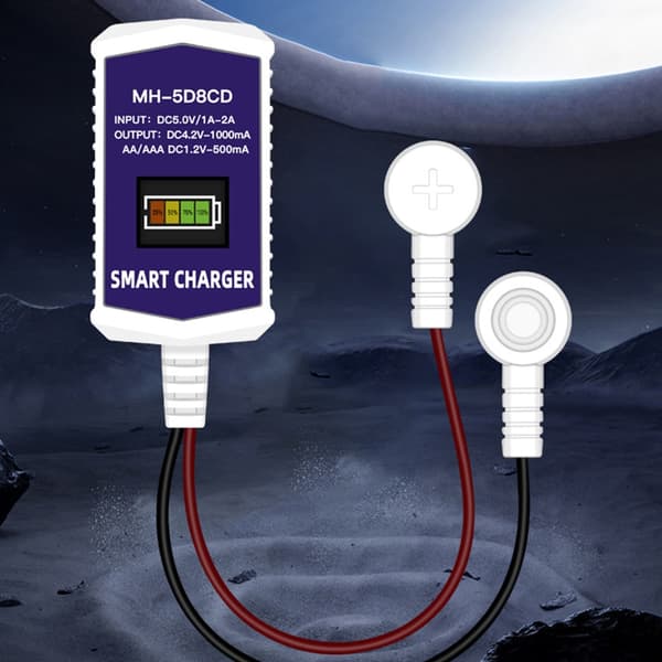 Intelligent digital skjermlading for 18650-batterier med magnetisk design