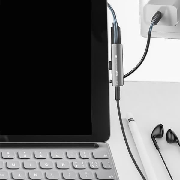 2-i-1 USB C til USB C 3,5 mm hodetelefonadapter 27W strømlading 32Bit/16Bit Grey 16bit