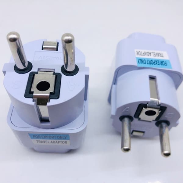 Rejsestikadapter Letvægts og Pålidelig Brugsadapter til Flere Lande