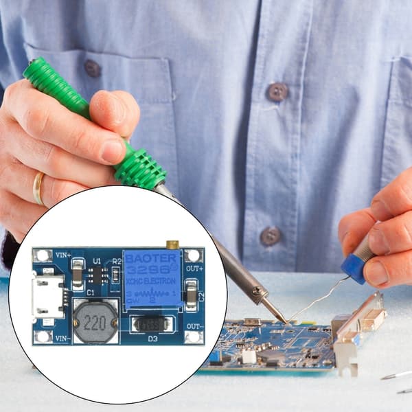 2kpl Tehokas Pienikokoinen Boost-muunninmoduuli 2V-24V - 5V 9V 12V 28 null - MICRO interface