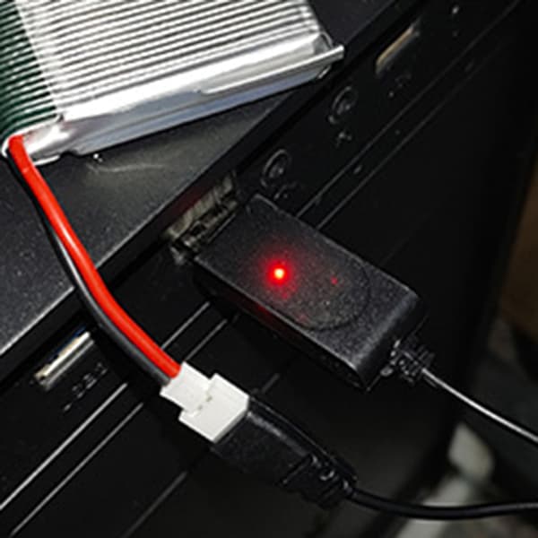 3.7V LiPo-akun USB-latauskaapeli, pikalataussovitin FPV-droneille