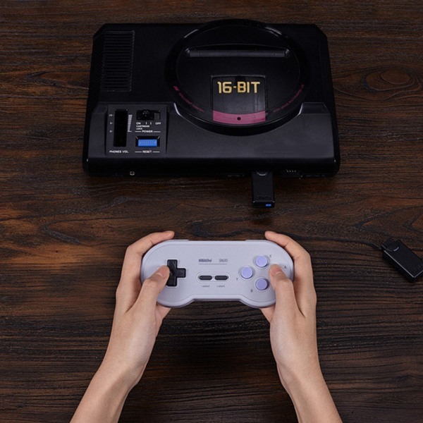 Fickstorlek 8Bitdo Retro Receiver Wireless Adapter Blueteeth-kompatibel Fickstorlek som används för Mega-Drive Sega-Genesis