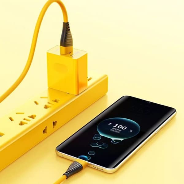 Flexibel 120W USB C Laddningskabel Ger Snabb 6A Strömförsörjning 480Mbps Data 0.3m