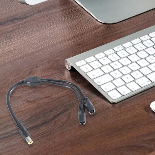 7.9x0.9mm Solpanel Konnektor Ladekabel DC7909 7955 Strømkabel 1 Han til 2 Hun Forlængerledning Sort