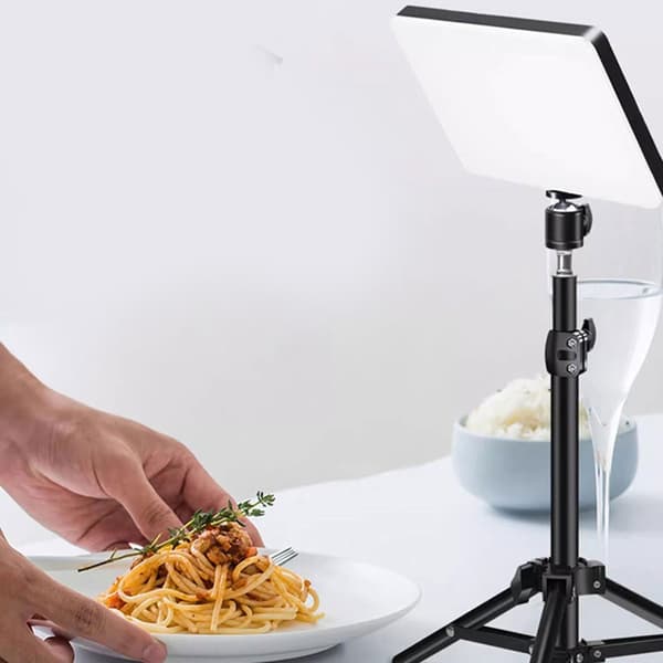 LED-valokuvausvideovalopaneeli valaistus valokuvausstudiolamppu jalustalla A