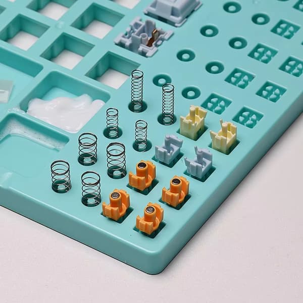 Professionelt tastaturstemningsarbejdsbord til afbryderåbner smøring og tastehætte Gray