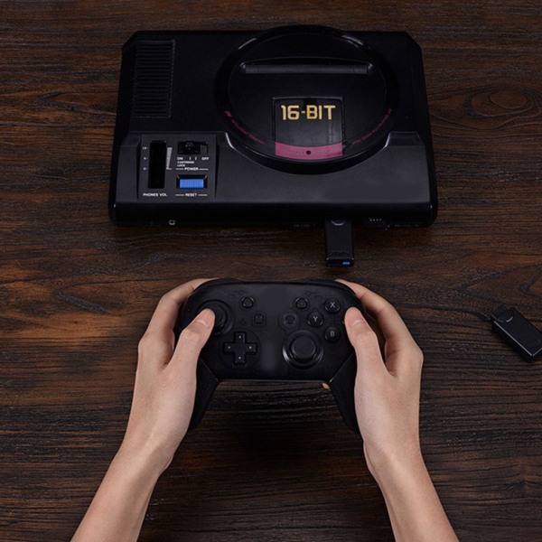 Fickstorlek 8Bitdo Retro Receiver Wireless Adapter Blueteeth-kompatibel Fickstorlek som används för Mega-Drive Sega-Genesis