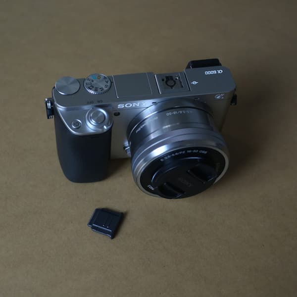 FA-SHC1M Blitsskobeskytter for A6000 A6300 A6400 A6500 A6600 A7 IV A7M4 A7 Black
