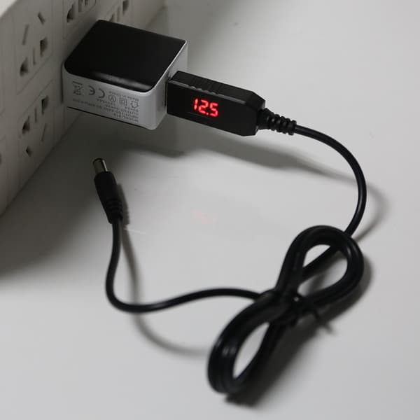 USB Step-Up 5V til 12V 5.5x2.1mm Strømkabel til Wifi Router LED Strip