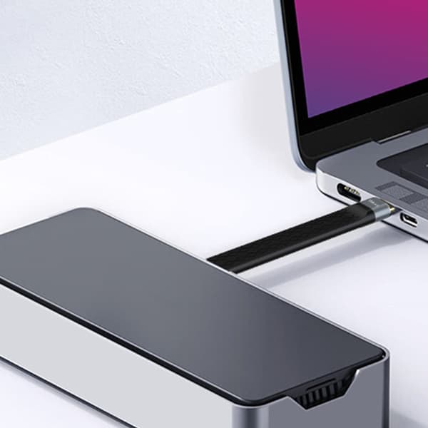 Platt USB4-kabel Kort 15 cm 40 Gbps Data 240 W Laddning Stöder 8K60 Hz Video för Telefoner Surfplattor SSD-diskar USB C-enheter