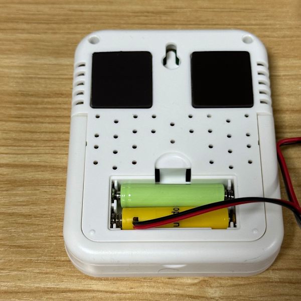 USB En-till-Två AA+AAA Batteri Elimineringskabel 3V Kontinuerlig Strömförsörjningslösning USB Strömförsörjningsadapterkabel för Hygrotermometer