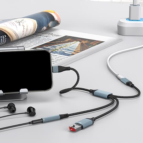 Type C 3 i 1 Adapterkabel USB C til USB Type C 3,5 mm Lyd PD60W Hurtig Opladning OTG Data til Bærbare Computere og Telefoner null -  Type C USB 3.5mm