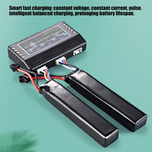 Triple Output 11.1V Oplader Til Fjernstyrede Droner Bil Understøtter 3 Pladser