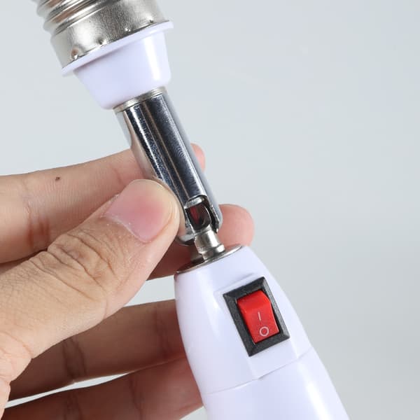 E27 Medium Base Socket-konvertere Forlengelse 180 graders roterbar lyspæreadapter for E27 LED, glødelampe, vifte