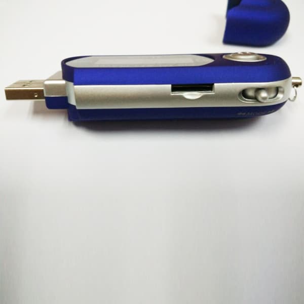 Bærbar MP3-musikafspiller med direkte USB-forbindelse og understøttelse af ekstern hukommelse Blue