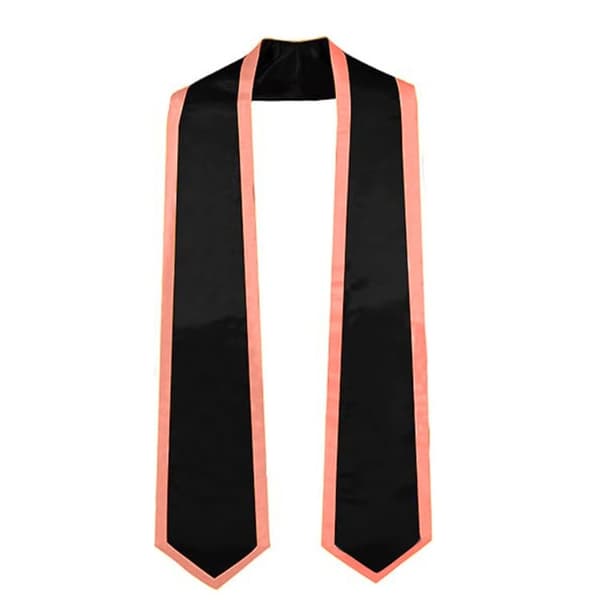 Dimissionskåbe til universitets- og kirkeceremoni, æreskåbe til dimission Black background wit