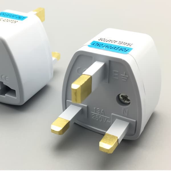 Versatilitys Pluggadapter for internasjonale reisebehov Transformer strømuttak US Plug