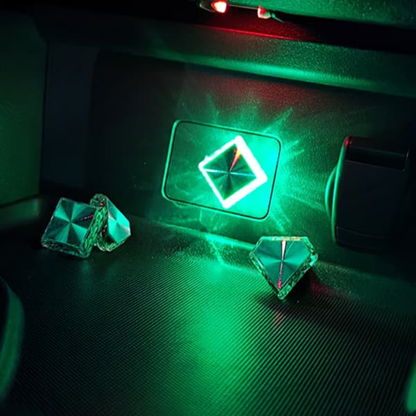 5V Touch Aktiveret Type C LED Lys til Bil og Hjem 6 Farvemuligheder 4 Tilstande White lights Triangle