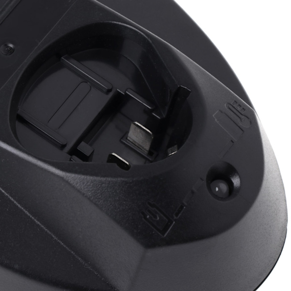 Li-ion ersättningsladdare AL1115CV för Bosch 10,8-volts och 12-volts batterier