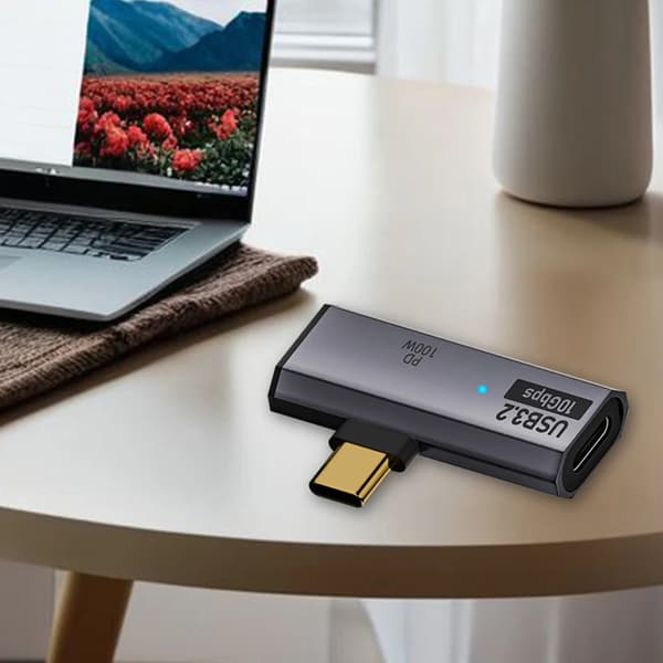 USB C Hörlursladdningsadapter 1 in 2 ut Typ C Adapter 90 Grader USB C 100W Grey