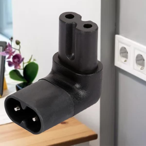 Figur 8 IEC320 C7 til C8 90 graders opp ned vinklet IEC C8 til C7 AC strømadapter